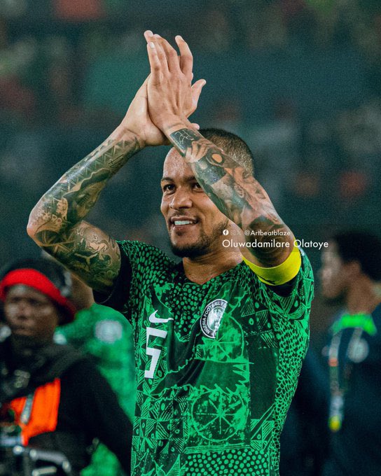 Goalllllll

 Nwabali Save the Nigerian Super Eagles from playing the 3rd place position and advance to Final of the #AFCON2023 .
Nigeria .

No Nigerian can go past this tweet without dropping a like for the best Keeper in the world.

My BP almost shoot to 198.

#NIGRSA #AFCON2024