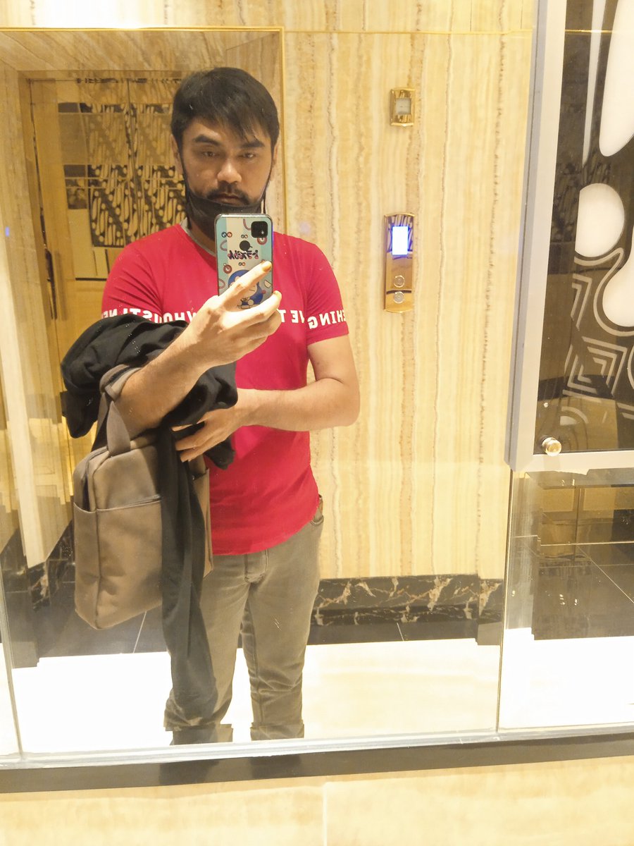 HioeNl's tweet photo. Pengen punya temen #gayjakarta #gayjkaartabarat #gayjakartatimur #gayjakartapusat #gayjakartautara #gayjakartaselatan pengen tour naik motor ber2 #kebali #gaybali #baligay #gay_bali #bali_gay gak usah muluk2 yg punya #mobil 180cm80kg40thn. #gayibukota #lgttjakarta #lgbtbali https://t.co/ljkUKhwf86