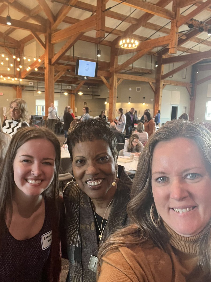 Luv4Students's tweet photo. Spent a great day with @drmarciatate learning how to create engaging professional learning experiences! #440PROUD https://t.co/GsdBe1g0OY