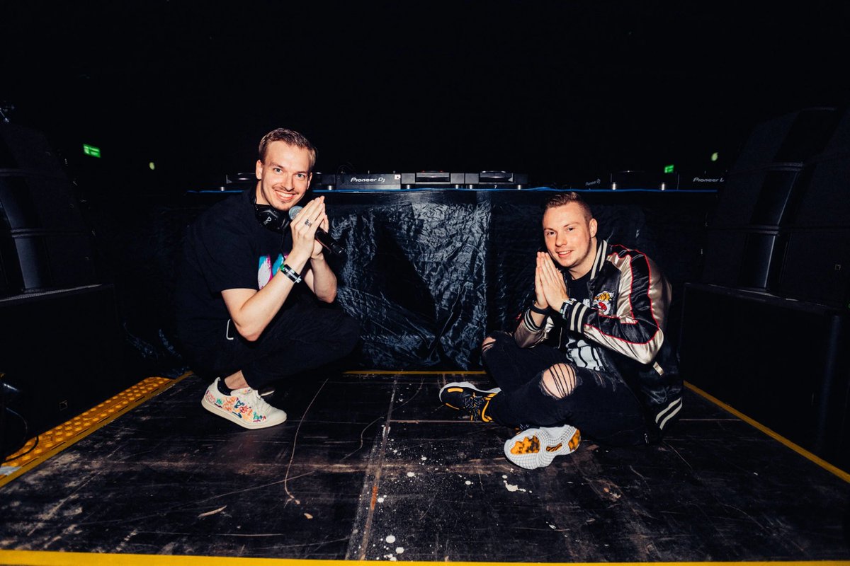 We Rave You tweet media