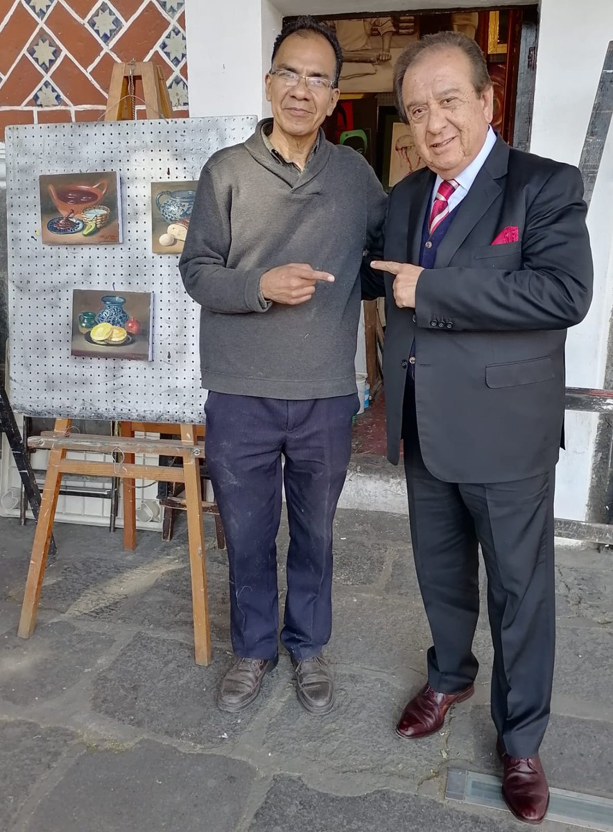 Siempre es un placer visitar mi Querido Barrio del Artista y saludar a los Extraordinarios Poblanos que hacen #Arteycultura todos los días ,un privilegio ser su Amigo #HAYHOMBRESYMUJERESQUERESPIRANLUZ <a href="/AurelioLeonor4/">Aurelio Leonor</a> <a href="/OficialEspiral/">Espiral Comunicaciones Oficial</a> <a href="/alex_surak/">Alejandro Suárez</a> <a href="/Denisse33092522/">Denisse Guzmán</a> <a href="/MallelyES/">EscobaR</a>