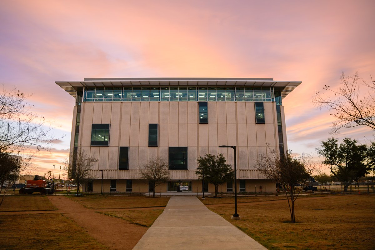 Del Mar College tweet media