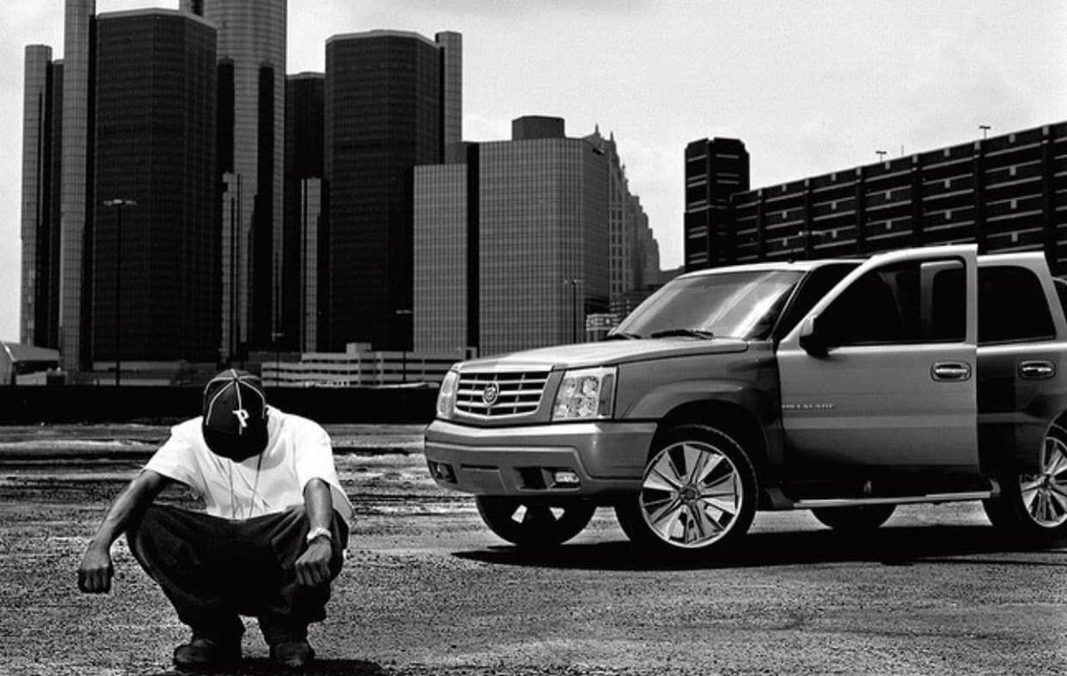 anthrtime's tweet photo. J Dilla and his Dillalade Cadillac 

Happy J Dilla Day - 2/7 https://t.co/KP80wwcq2g