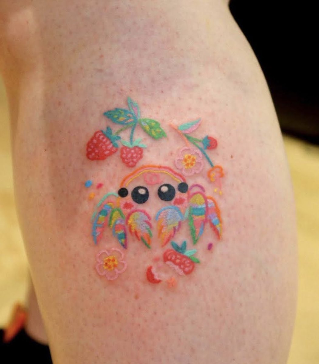 traversingvoids's tweet photo. This little guy was inspired by this reference my client sent me!! I can’t find the artist, please please please tag them if you know who they are ✨🩷🫶 https://t.co/5neA477cUG