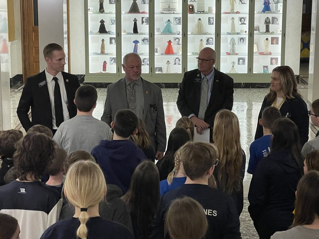 TeaArea_MS's tweet photo. Titans grade 3-9 got the opportunity to tour the South Dakota State Capital and meet with our District 6 Legislatures! #TitanPride https://t.co/k3LtMruIfw