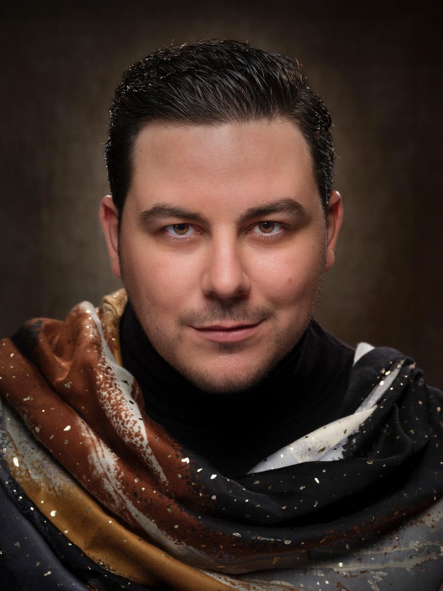 Retrato <a href="/ManuelBP92/">Manuel Berraquero</a> 
<a href="/www/">WWW</a>.extebanfotografia.com #fujifilmgfx #fujifilm #fujifilm_xseries #fujifilmgfx100s #fujifilmgfx50sii #fujigfx #fujinongf80mmf17 #fujinongf110mm #fujinongf100200mm #fujinongf3264mm #fujinongf23mm #fujinongf45mm #profotob10 #profotob10plus