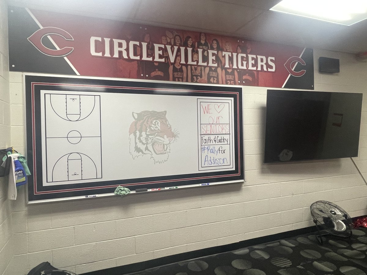 New locker room signage at Circleville HS for the girls basketball team! Best of luck to the Tigers the rest of the season!

#FacilityGraphics | #ShowYourPride | #SchoolPride | #SchoolBranding | #OneVendorEverySolution