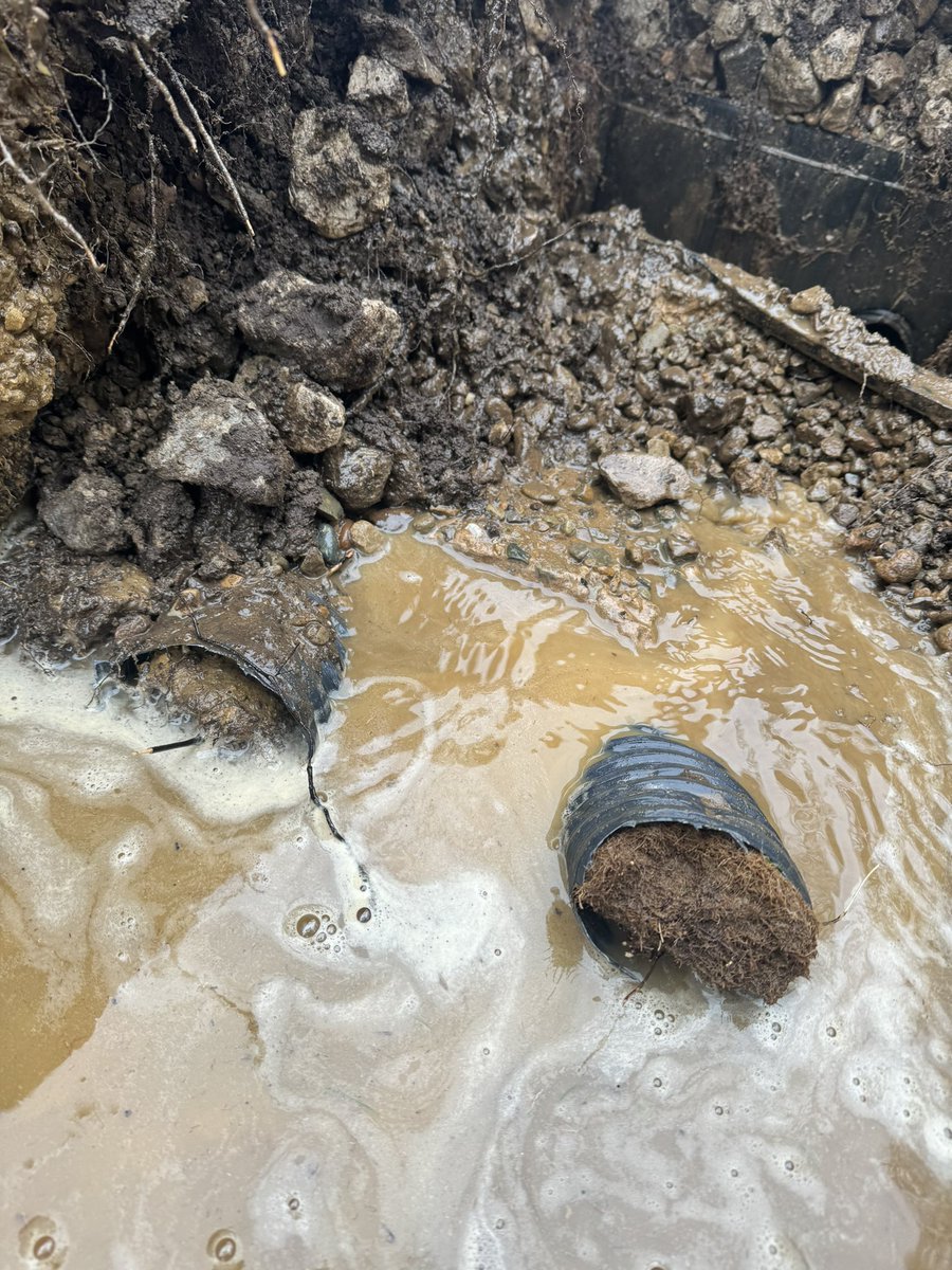 MelthamHG's tweet photo. JEEZ - We wanted to divert the new ditch outfall away from the 7th and into the main carry along and down the 6th to help dry up the 7th fairway. Looks like we found the problem for the wet spots on the 7th carry anyway. In for a penny, we ain’t giving up, it will be done! https://t.co/6nrcN4sYpw
