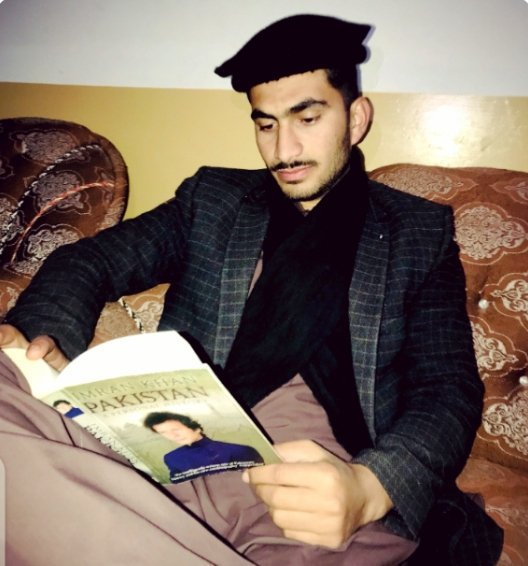 CadetWaHaB's tweet photo. #VoteForImranKhan 
#GeneralElection2024 
@ImranKhanPTI @PTIofficial @BBCWorld @MuradSaeedPTI @AkMashal https://t.co/IMD3v95PKO