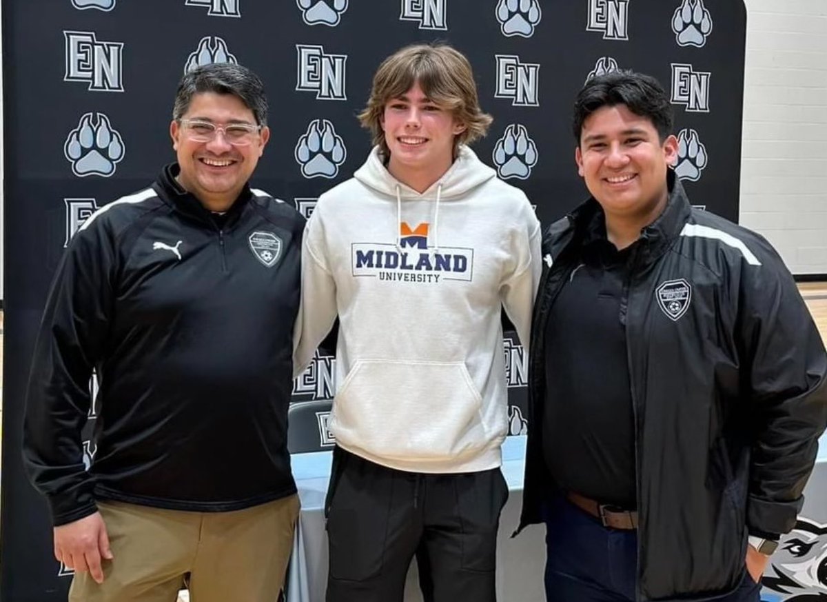 OmahaUnitedSC's tweet photo. Congratulations to Gavin Dickerson and Tucker Orwig for signing their NLI! 

Congratulations to these boys, their families and coaching staff! 

#UnitedAsOne 
#OneTeamOneHeart 
#DevelopingTogether 
#PlayersUnited https://t.co/sVTipontbL