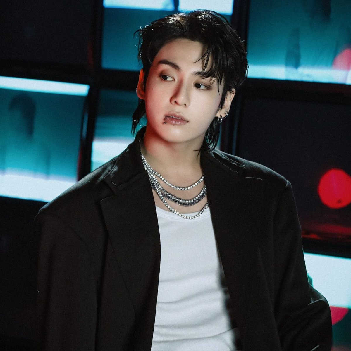 #JungKook's 'Yes Or No' has now surpassed 100 million streams on Spotify.