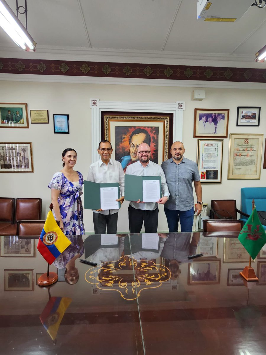 ITMinstitucion's tweet image. 🔥 Firmamos un convenio de cooperación con la Universidad Simón Bolívar de Barranquilla para colaborar en proyectos posgraduales, investigación, innovación y movilidad estudiantil. 

¡Juntos promovemos el intercambio cultural entre Antioquia y Atlántico! 🌟 #ProyectoTetris