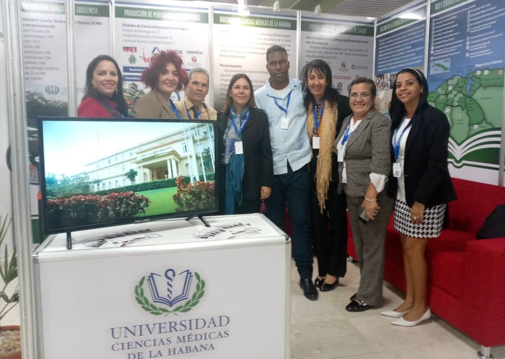 Este miércoles visitamos el stand de la Docencia Médica cubana, que forma parte de la exposición asociada al Congreso #Universidad2024.

En el contexto de este evento nuestras universidades de Ciencias Médicas han tenido importantes encuentros con delegaciones de otros países.