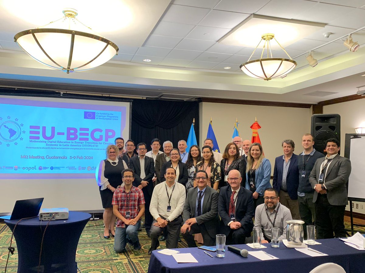 Apolo10's tweet photo. Participando en la reunión M12 en ciudad de Guatemala como parte del Proyecto @EUErasmusPlus  @EU_BEGP  “Modernizando la educación digital en la transición energética para la economía circular en América Latina” representando a
@FCNM_Espol
@espol
junto a Juan Peralta
@espolfimcp https://t.co/hYPIzaIXyK