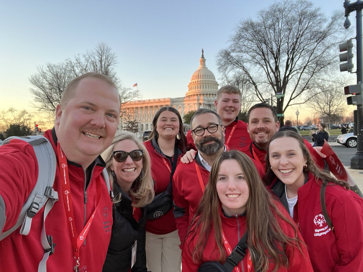 Had an incredible opportunity to represent @SpOlympicsMI this week at #SOHillDay‼️It was amazing speaking with our legislators about increased funding for Unified Champion Schools and sharing our stories! Can’t wait to see Special Olympics grow in the near future!