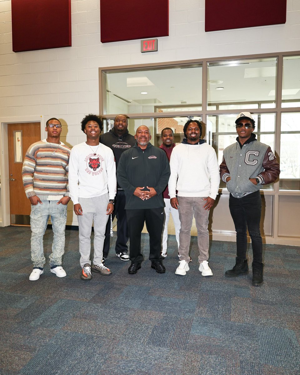 Carver-Atlanta FB (@nsc_football) on Twitter photo Congratulations <a href="/rallyoverjosh/">Josh Stone</a> Arkansas State <a href="/RodrickHunter5/">Rodrick Hunter</a> Akron <a href="/tezhines44/">TEZBIG44</a> Coffeyville <a href="/MarcusYoungJr1/">0️⃣</a> Capital <a href="/day4day_t/">Taurin Kemp</a> Concord <a href="/MccraryKelton/">kelton McCrary</a> fort valley!!
GO BE GREAT YOU GUY, YOU KNOW THE STANDARD!!! Congratulations <a href="/rallyoverjosh/">Josh Stone</a> Arkansas State <a href="/RodrickHunter5/">Rodrick Hunter</a> Akron <a href="/tezhines44/">TEZBIG44</a> Coffeyville <a href="/MarcusYoungJr1/">0️⃣</a> Capital <a href="/day4day_t/">Taurin Kemp</a> Concord <a href="/MccraryKelton/">kelton McCrary</a> fort valley!!
GO BE GREAT YOU GUY, YOU KNOW THE STANDARD!!!