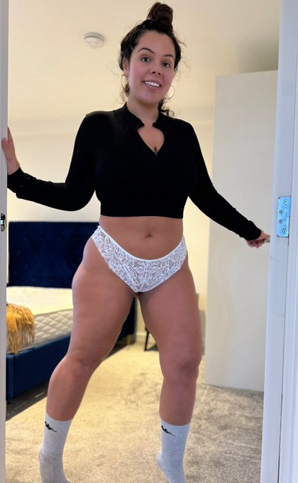 Made so much content today 😍😍  Spicy content 🌶️https://t.co/5VsQ7HGwWw   Socials &amp; previews 😉https://t