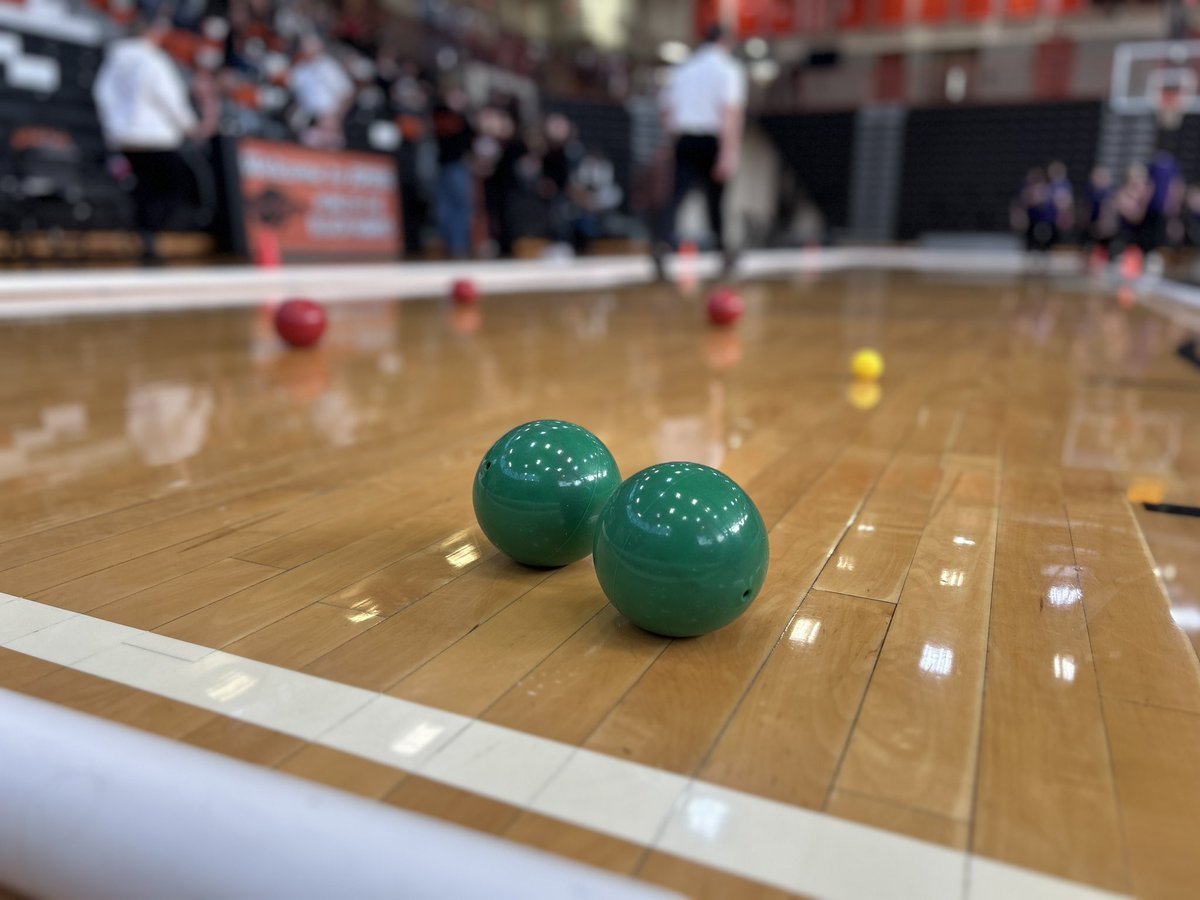 bpsdinfo's tweet photo. Today is Senior Day for the Hawks unified indoor bocce team. They are facing Baldwin, and the crowd is lively cheering on the student-athletes. #bpproud🖤🧡 https://t.co/ZNEh5z5BkW