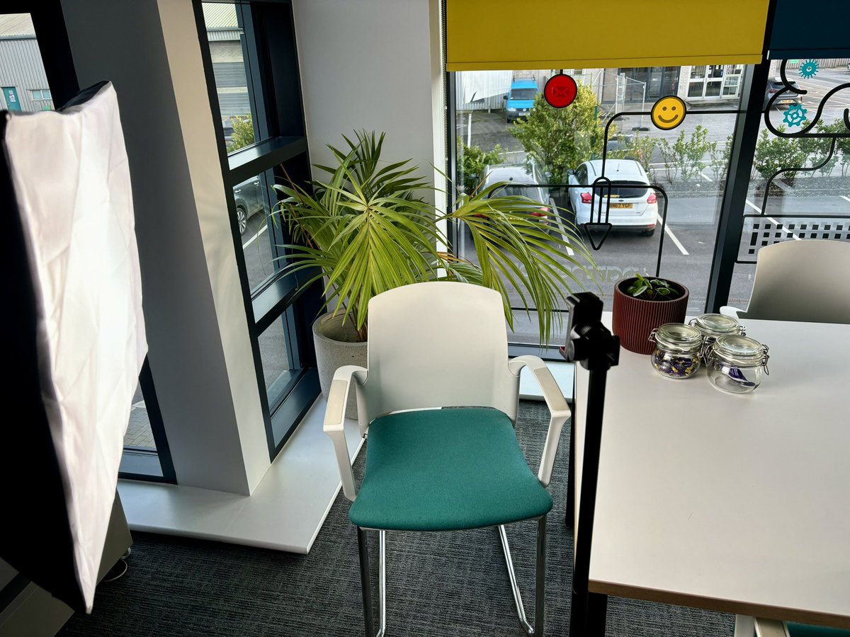 The stage is set…

Tomorrow we’re putting ourselves in the hot seat for a change.

Watch this space for the results 🍿🎥 

#LightsCameraAction #BTS #PR #videocontent