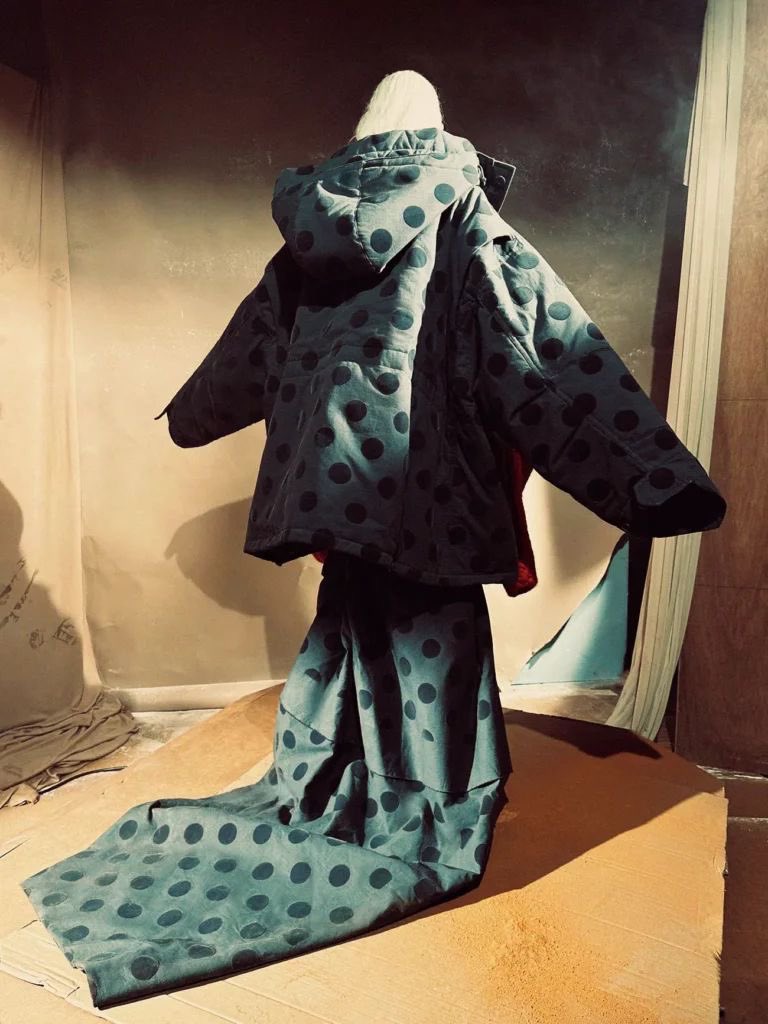 Modelos Con Ciática tweet media