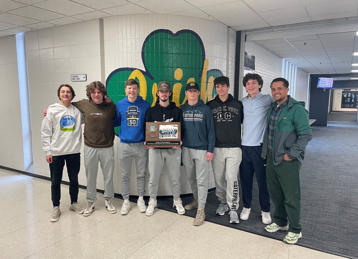 RosemountCC's tweet image. Irish ☘️ first ever Alpine state meet team w/Athletic Director Will Finley.