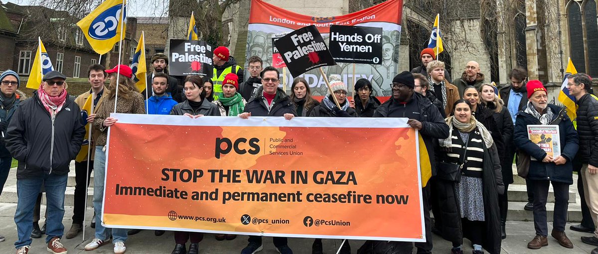 PCS supports Day of Action for Gaza Today we supported workplace protests and meetings to show solidarity with Palestinians in Gaza and elsewhere and to demand an immediate and permanent ceasefire. Read more: pcs.org.uk/news-events/ne… #CeasefireNOW #StandWithGaza #PCS
