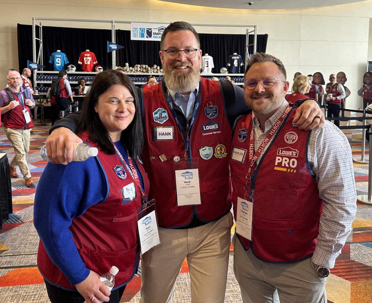 charlesatlowes tweet media