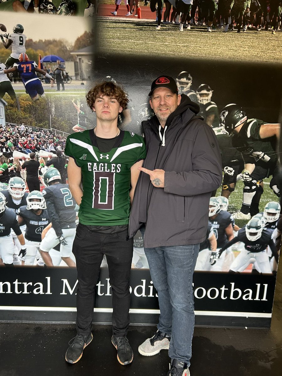 Extremely blessed to receive my 2nd offer from <a href="/cmueaglesFB/">Central Methodist Football</a> <a href="/ParkviewVikings/">Parkview Football</a>