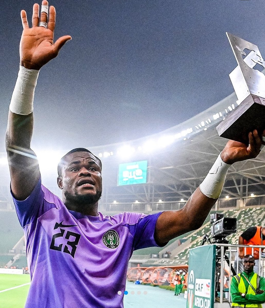 ayowizardboy's tweet image. for today we are all Nigerians, but during election, our selfish politicians  deceive the gullible ones with ethnic diversity. Until we wake up from our slumber, these low lives will keep taking advantage of our ignorance. 
#Nigeria Nigeria.