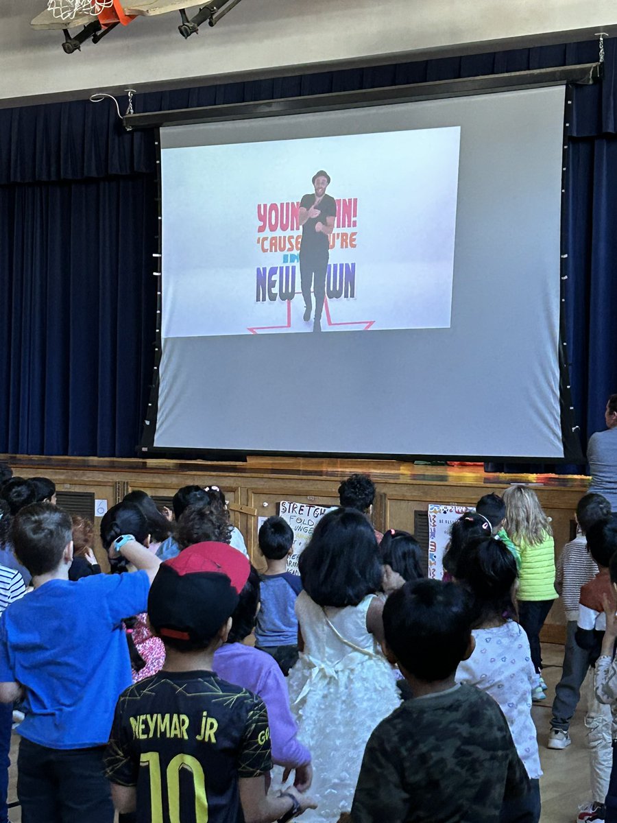 MrsCookWI's tweet photo. Global Play Day at Wicoff started with a pep rally, continued with lots of play in the classroom and ended with the staff getting in some playtime too!! Such a fun day!! https://t.co/EJJEL4X82b