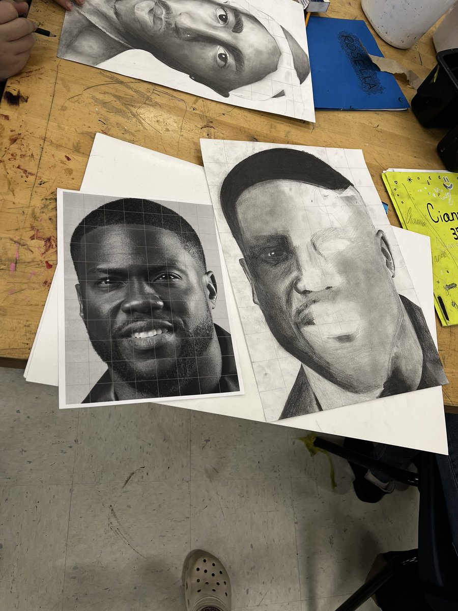 WrightArt1's tweet photo. Check out these portraits from 8th grade artists from Garret MS!  I am blown away by their talent! @GarrettMSGators #cobbartrocks https://t.co/D4ReUN9ZIC