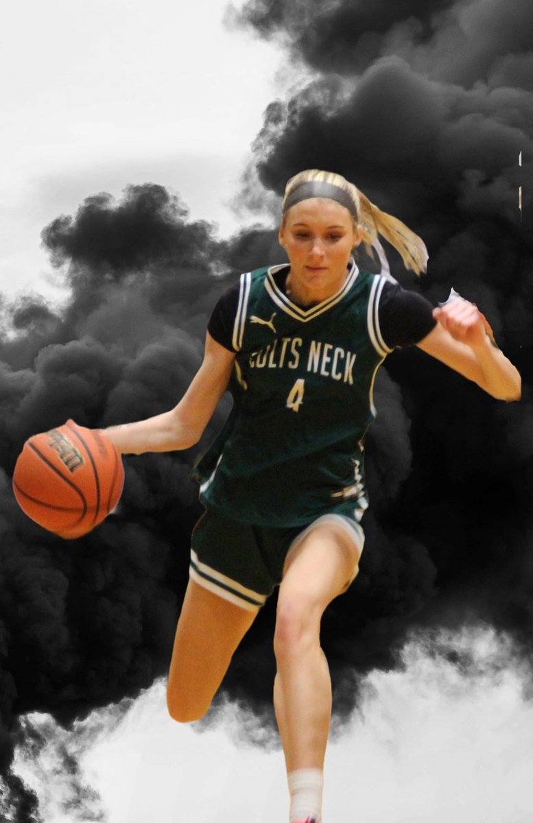 National women in sports day!! Celebrating my favorite player!! Contributing 22 points in last nights game in the win over Point Pleasant Boro, 7/7 from the field and 4/5 from the FT line!! Always proud of you <a href="/savannahbutz/">Savannah Butz</a> 💚🐾