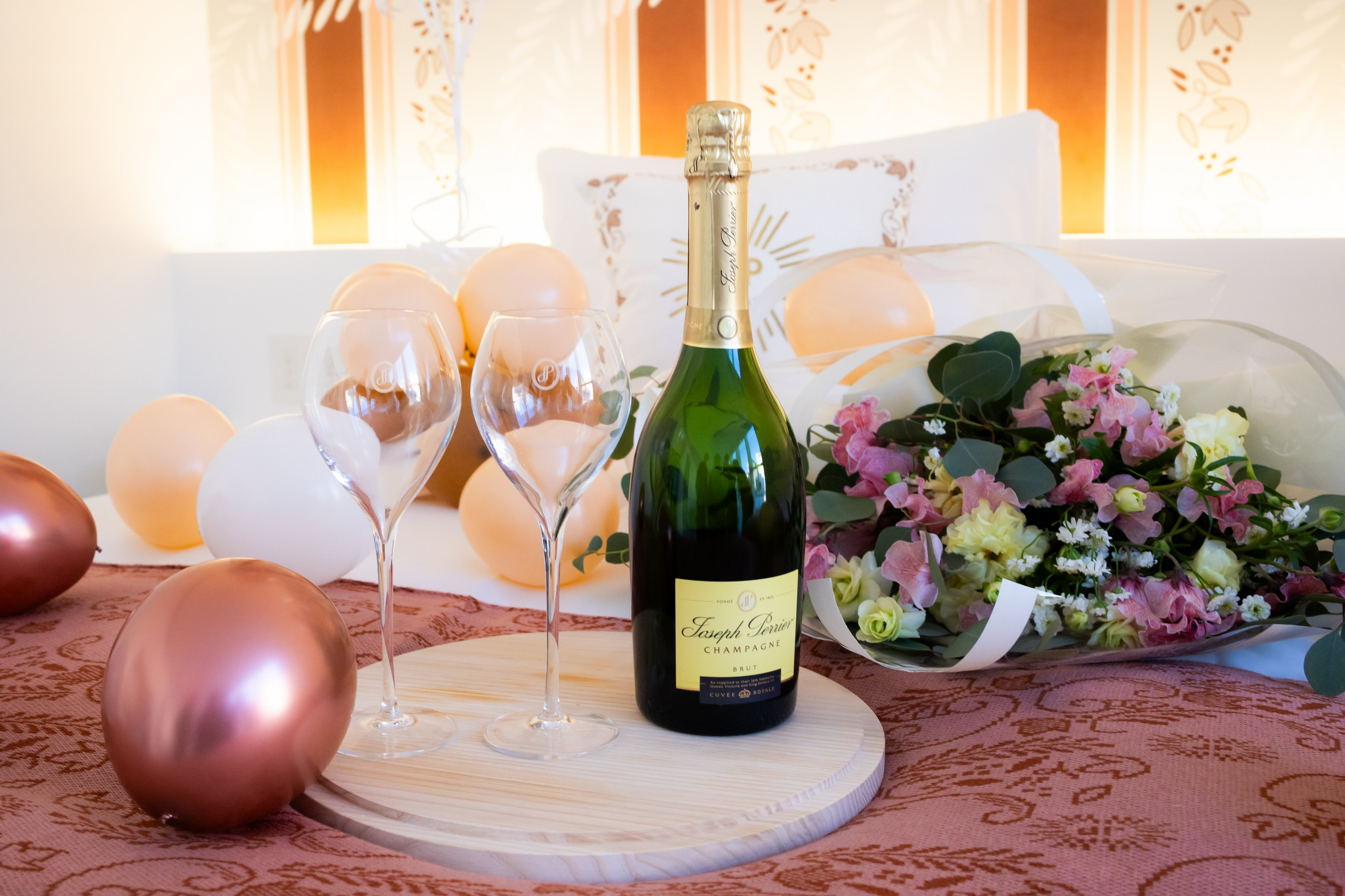 JALUX シャンパン2本セット JAL's now【公式】 on X: 