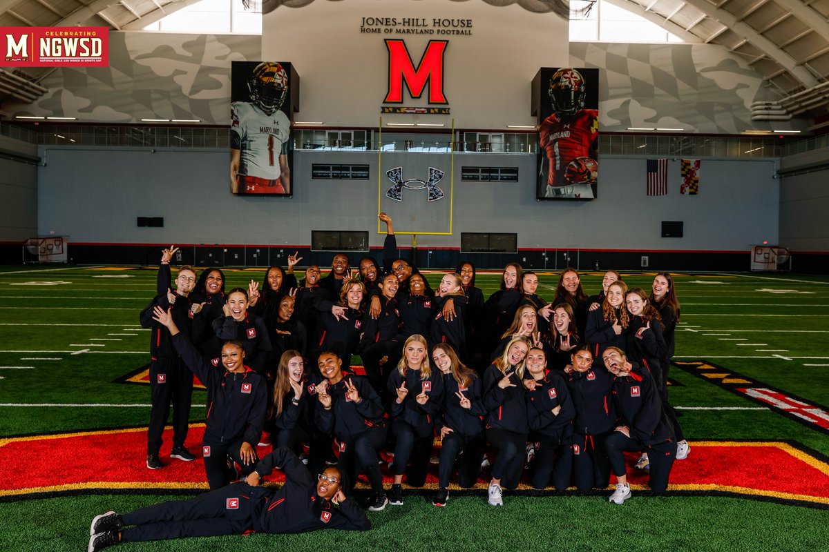 Celebrating this wonderful group today and every day we have together! Happy NGWSD! 🐢 #KeepUp