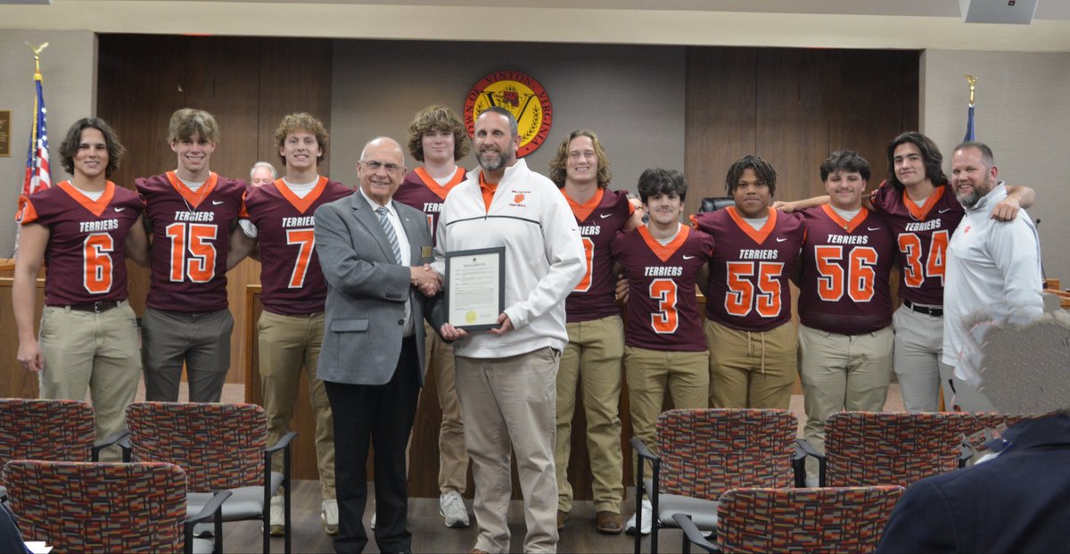 Coach Brad Lutz tweet media