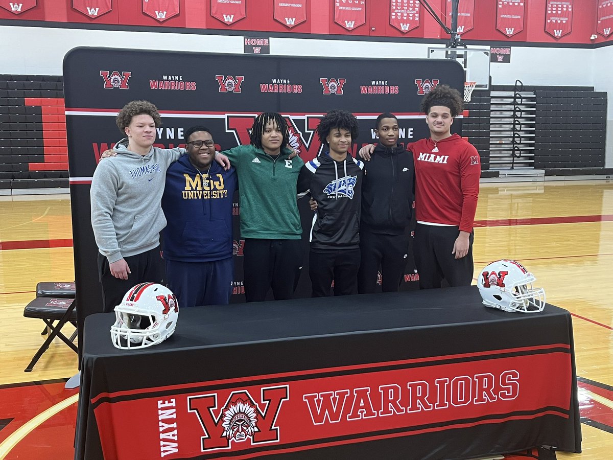 Congrats to these young men and continued success as they are blessed to be able to continue their academic & athletic journeys!! #Warriorpride #nextstep #blessing 🙏🏾🏈