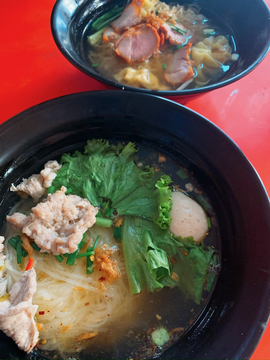 UhXg7's tweet photo. タイのご飯おいしい！！！ https://t.co/hEibaadCqe