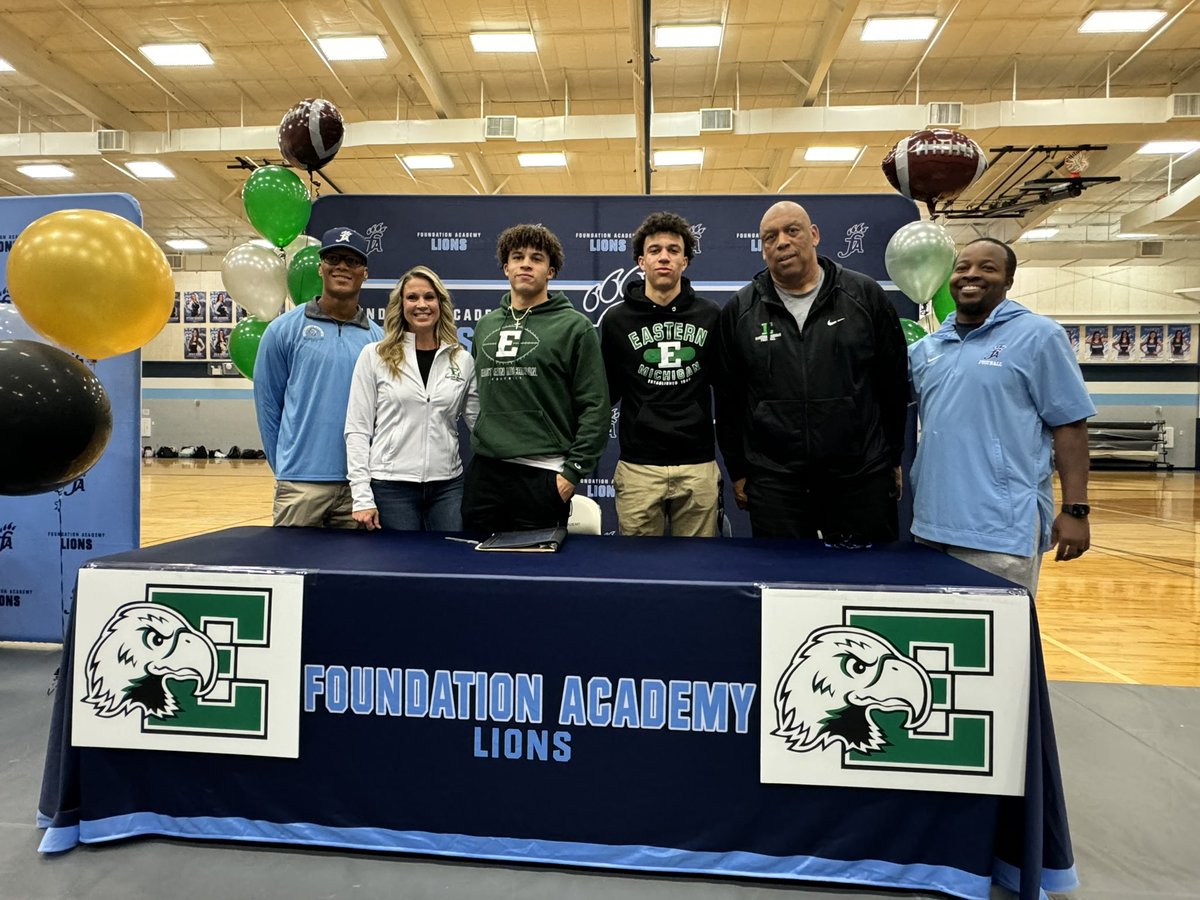 So thankful to the FA family and coaches. Can’t wait for the next chapter to begin. @KieleyBronaugh @Thermanbronaug1 @EMUFB @Coach_Creighton @CoachIReed @BronaughCj @FbStutsman @Andrew_Ivins @PrepRedzoneFL @FLVarsityRivals @Qoach_Nick @karlos_sr @CoachWalker0223 @Get_Activept