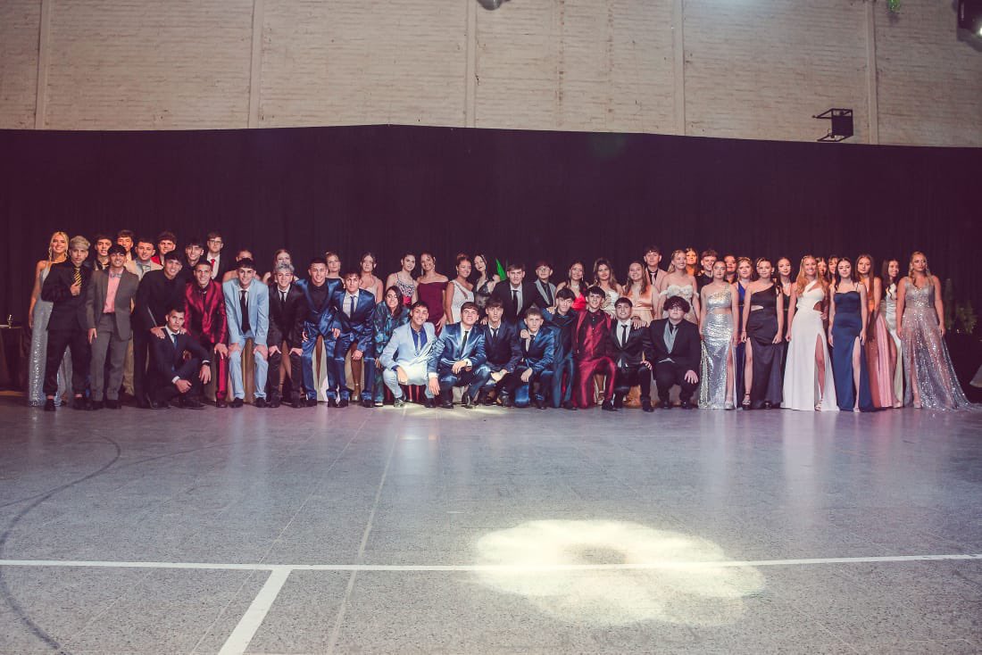 9D🎓