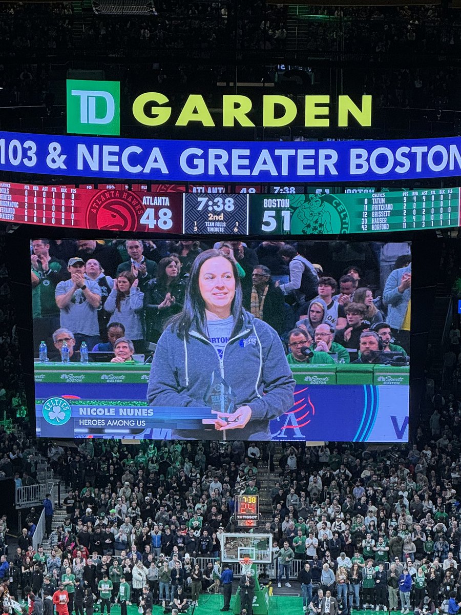 Congratulations to our very own @nnunes30 who was recognized at tonight’s @celtics game as a Hero Among Us! #npspride