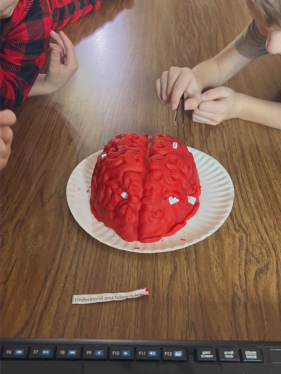 Whitney Estill tweet media