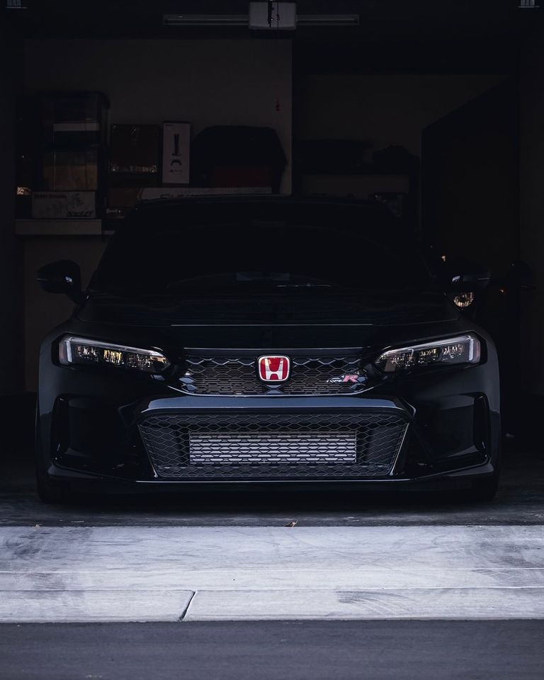 Come out and play. #CivicTypeR 📷: @nickg.fl5