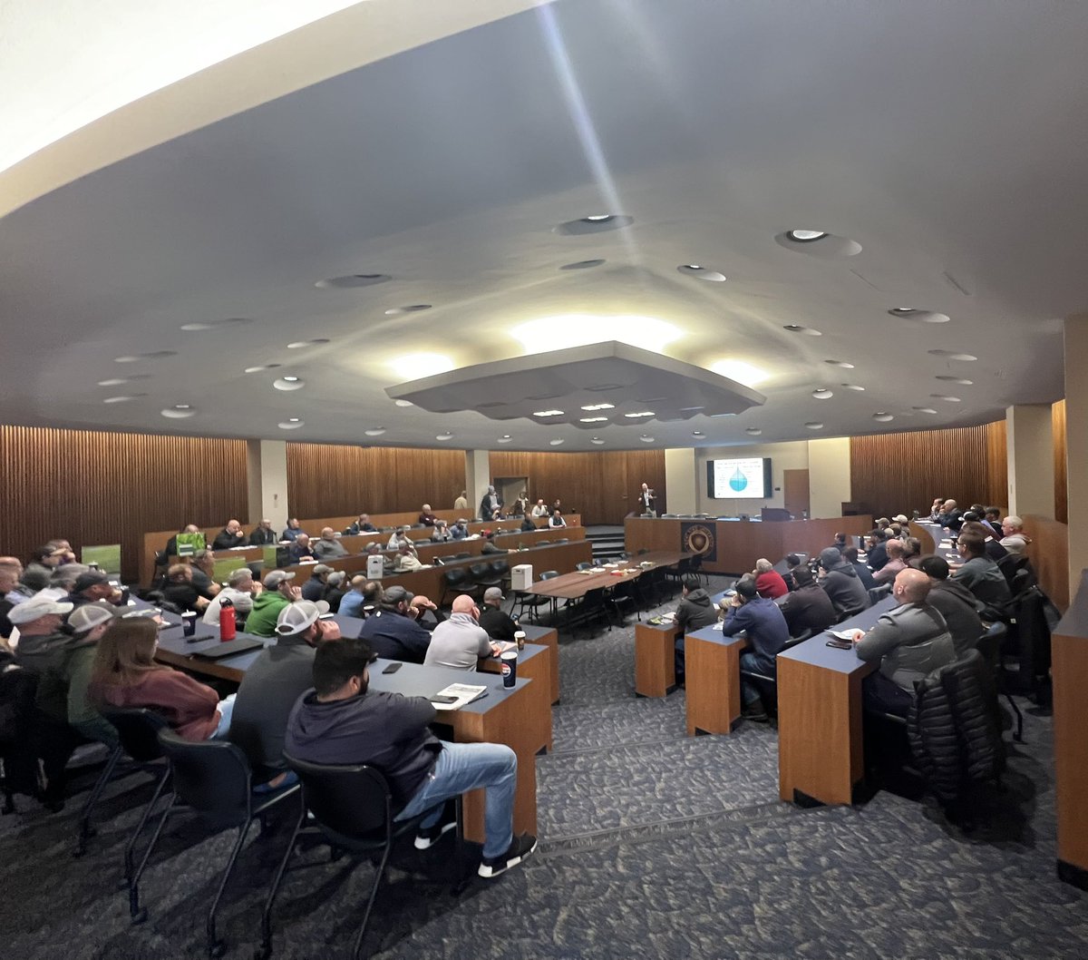 MattWelch7's tweet photo. THANK YOU ALL WHO ATTENDED our @AdvancedTurf Winter Educational Event @KentState ! Growing Every Year!!! https://t.co/rHu6UhI0aB