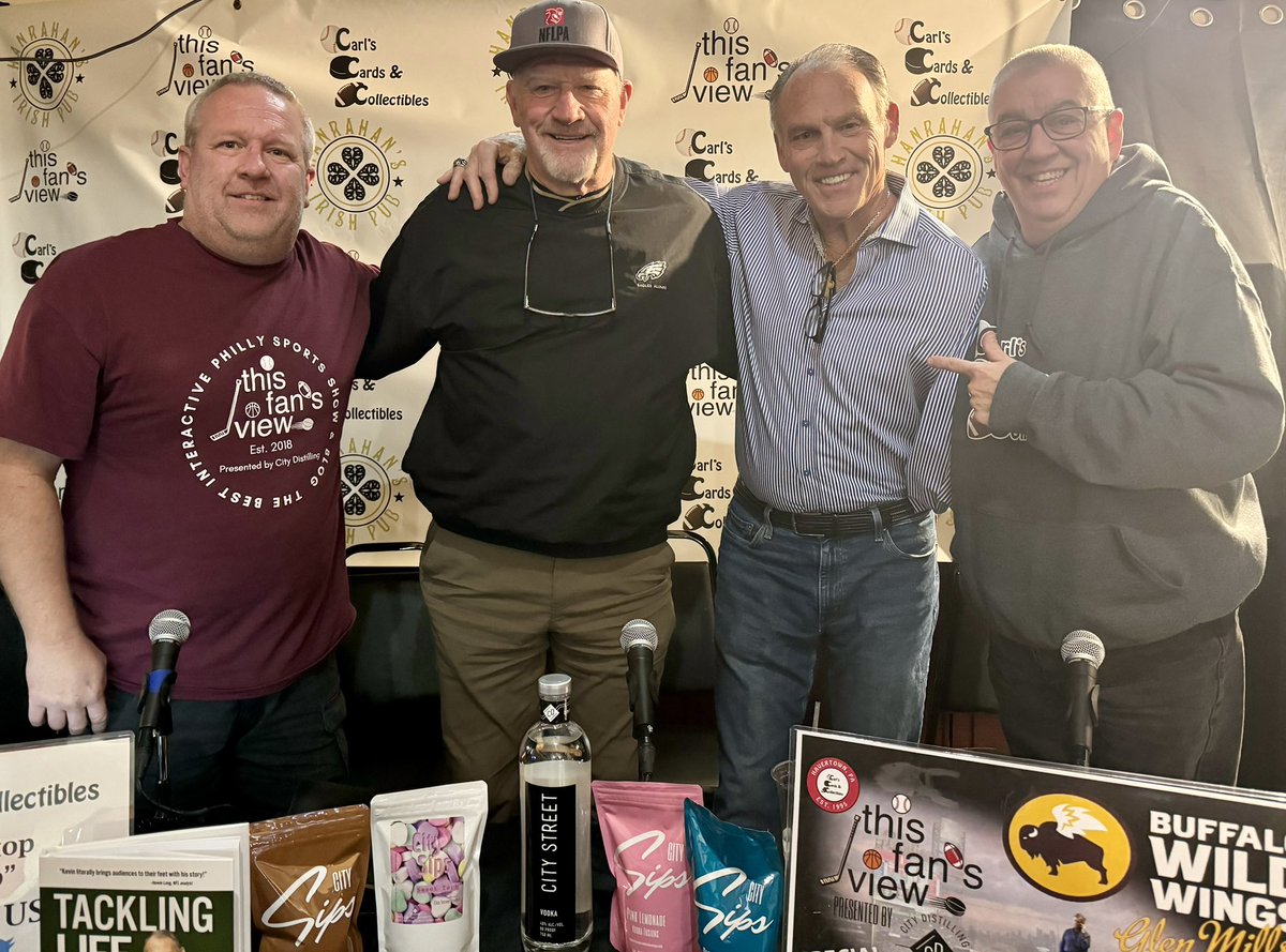 ThisFansView's tweet photo. Thanks to everyone who came out tonight for our live show at Hanrahans Irish Pub with Kevin Reilly &amp; Gerry Feehrey! Eagles Nation, you guys showed up for these former Birds and we really enjoyed all the football talk with them🏈 We hope you did too! We’re back there on March 6th! https://t.co/itso2YIH9s