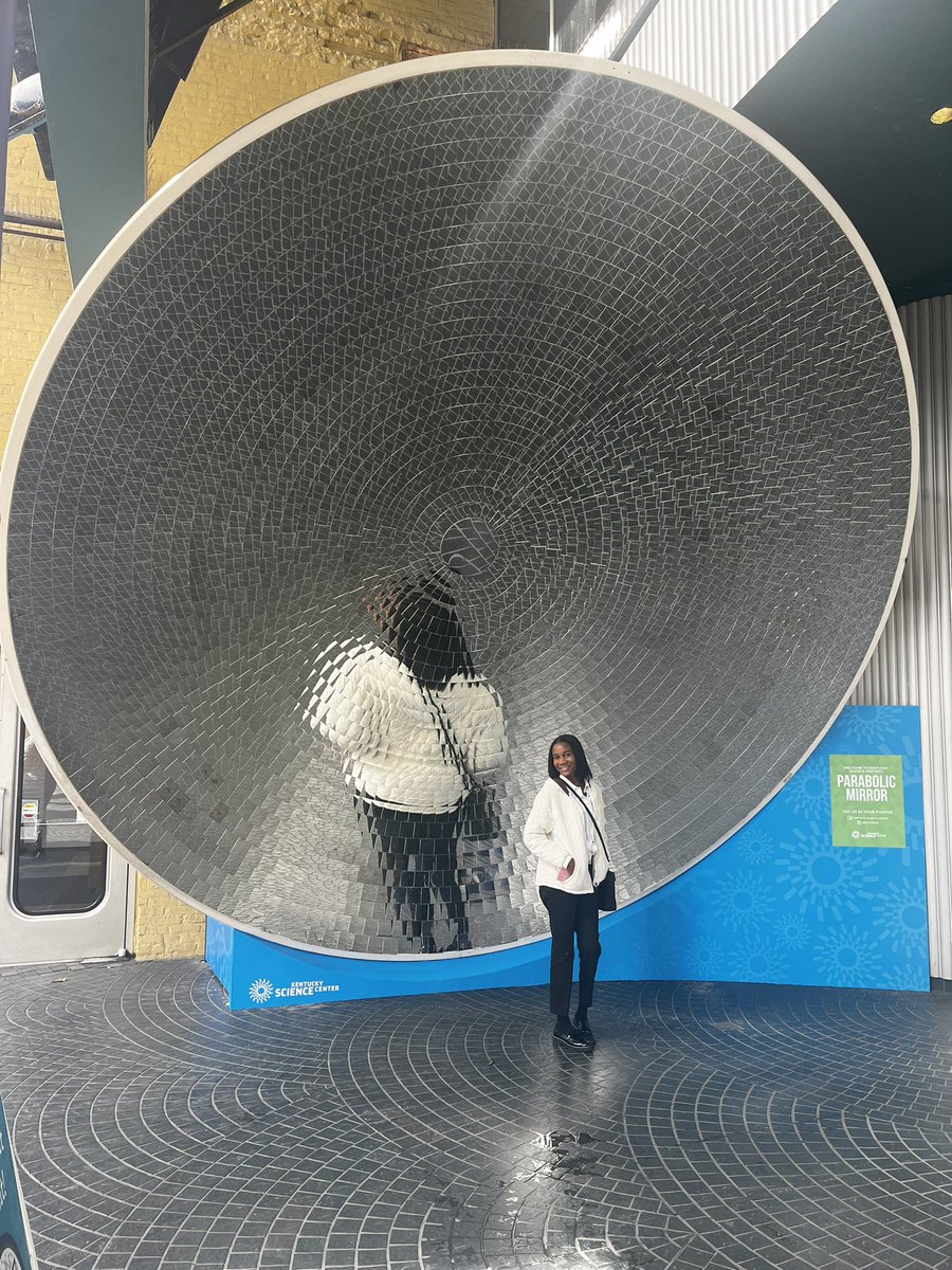 3 of our Business students joined local pros to network, open mic, hear a pitch &amp; panel at the Feb <a href="/VCLou/">Venture Connectors</a> lunch. They arrived a bit nervous &amp; left feeling like it could be them in this room pitching &amp; paneling some day 🤩Thanks, @AmplifyLou #SenecaSoars #YouCantBeItIfYouDontSeeIt