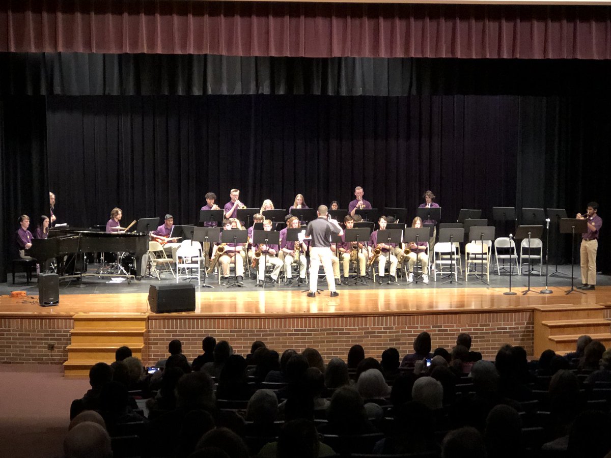 BurdickNRBand's tweet photo. Great concert by the North Royalton MS &amp; HS Jazz Bands tonight! 
Looking forward to hearing more great music by our band members at our annual Rhythm &amp; Raffle Fundraising Event next week! https://t.co/R4Q1syU9cr