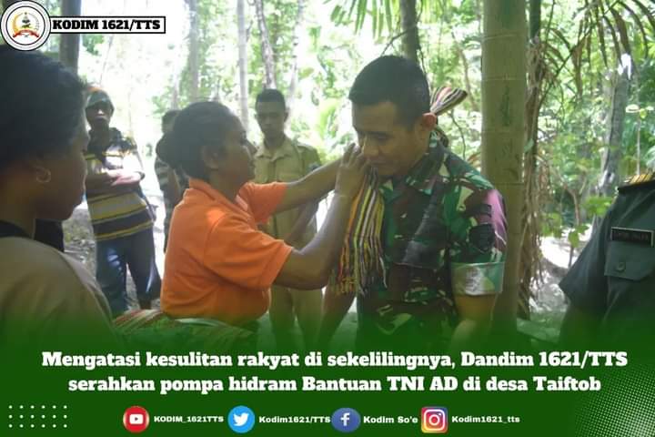 purnayata34630's tweet image. Mengatasi kesulitan rakyat di sekelilingnya, Dandim 1621/TTS serahkan pompa hidram Bantuan TNI AD di desa Taiftob 

#pendim 1621/tts#