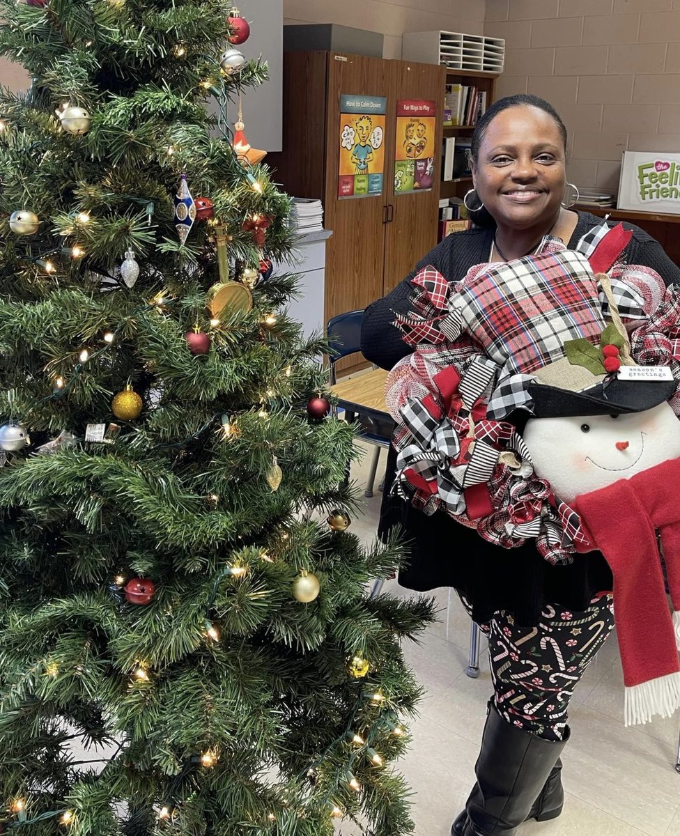 It’s Counselor Appreciation Week! 

We are so thankful for our school counselor- Mrs. Adams! She is always so calm and kind. We appreciate how much she helps us each day! 💜💛<a href="/AYCOCKSCHOOL/">Aycock Elem School</a> <a href="/VanceCoSchools/">Vance County Schools</a>