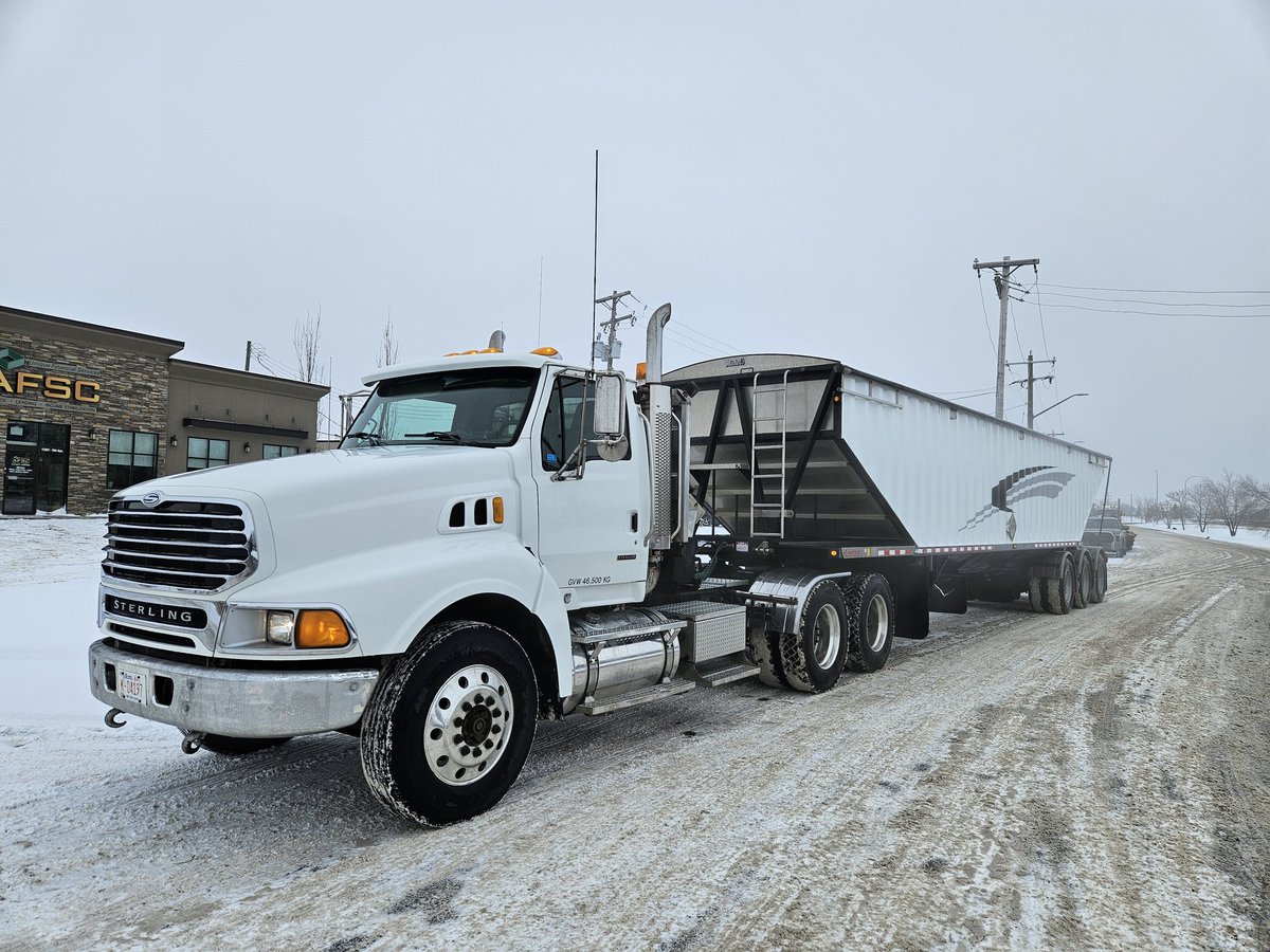 Ted Smith's Rat Rod farming page🧢 tweet media