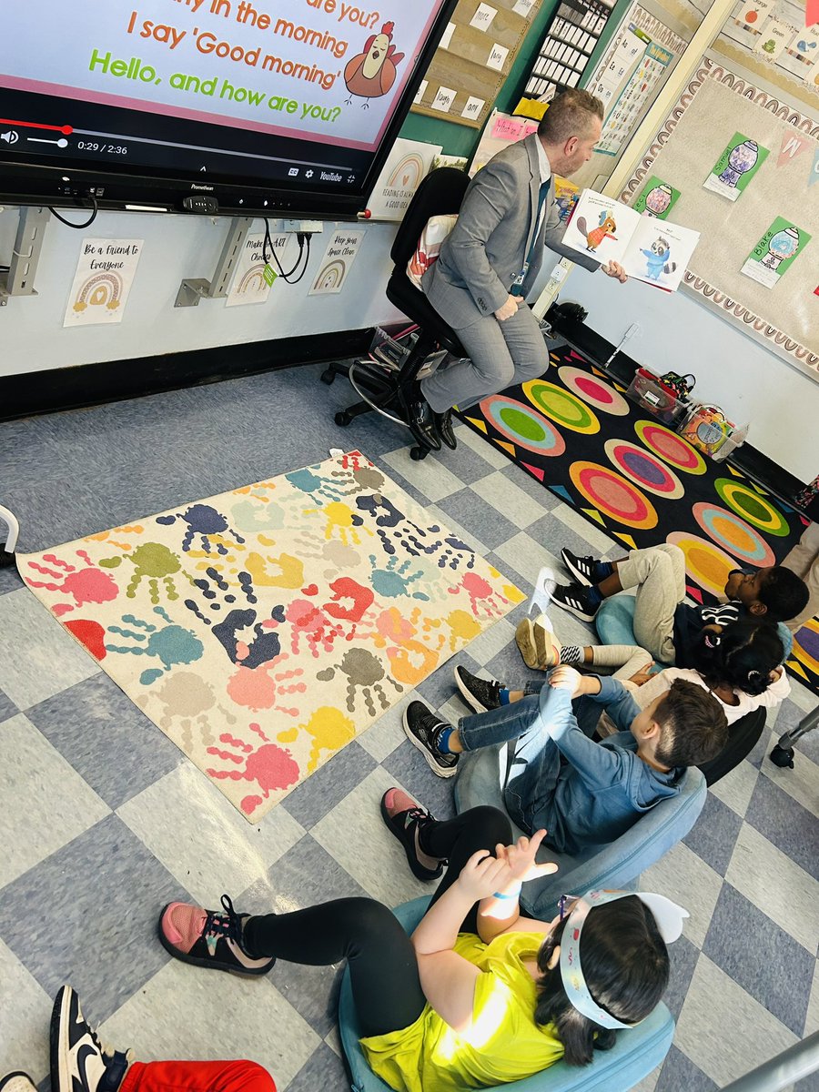 Thank you Dr. Rufa for visiting our classroom today and reading a story about friendship! 📖😊💓 <a href="/FPBSchools/">Floral Park-Bellerose UFSD</a>